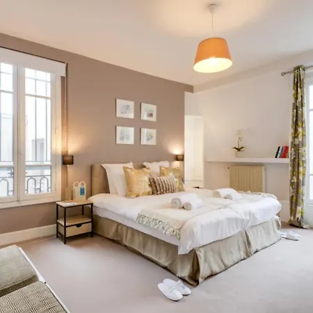 Sweett - Rue Saint-lazare Apartment